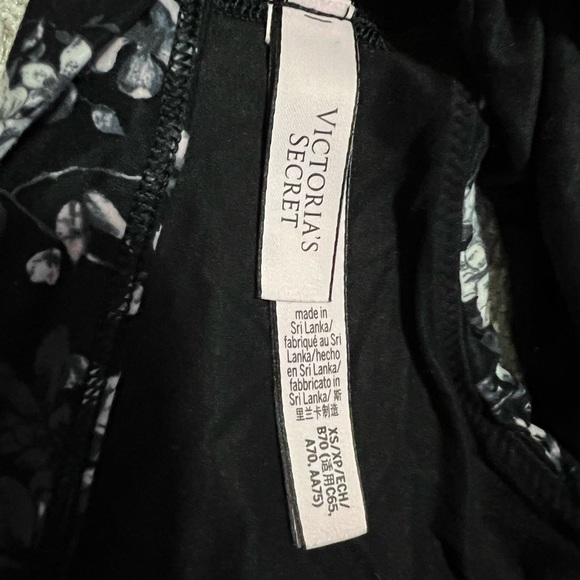 Victoria Secret bralette - Picture 4 of 6